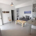 Mariannas House * נאוסה