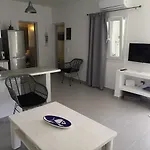 Mariannas House