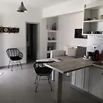 Mariannas House