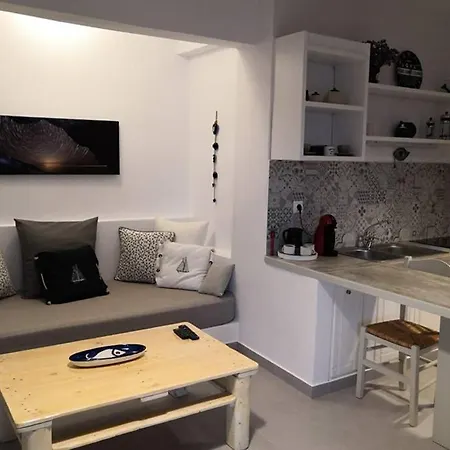 Mariannas House Apartment Naousa (Paros)