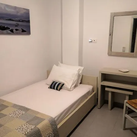 아파트 Mariannas House 나오우사