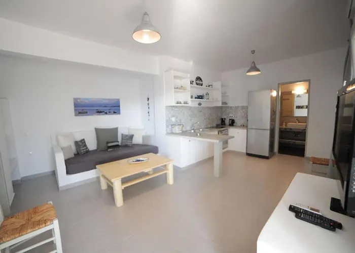 Mariannas House Naousa (Paros)