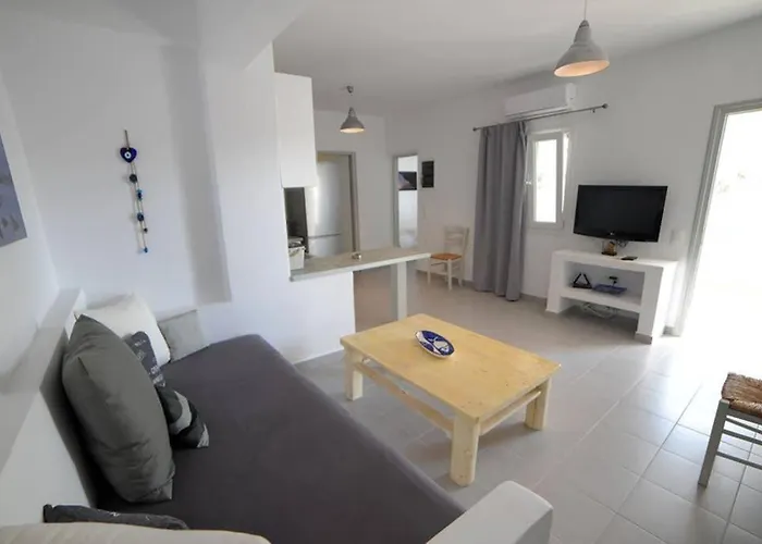 Mariannas House דירה נאוסה